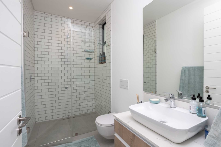 To Let 2 Bedroom Property for Rent in Val De Vie Estate Western Cape